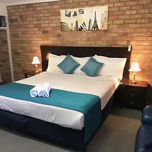 Motel Kipparing Village